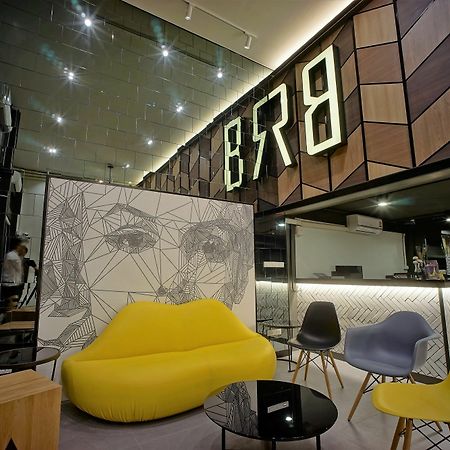 Brb Hostel Bangkok Silom Екстер'єр фото