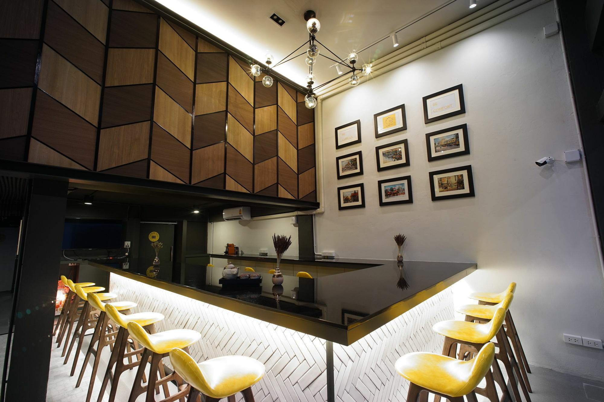 Brb Hostel Bangkok Silom Екстер'єр фото