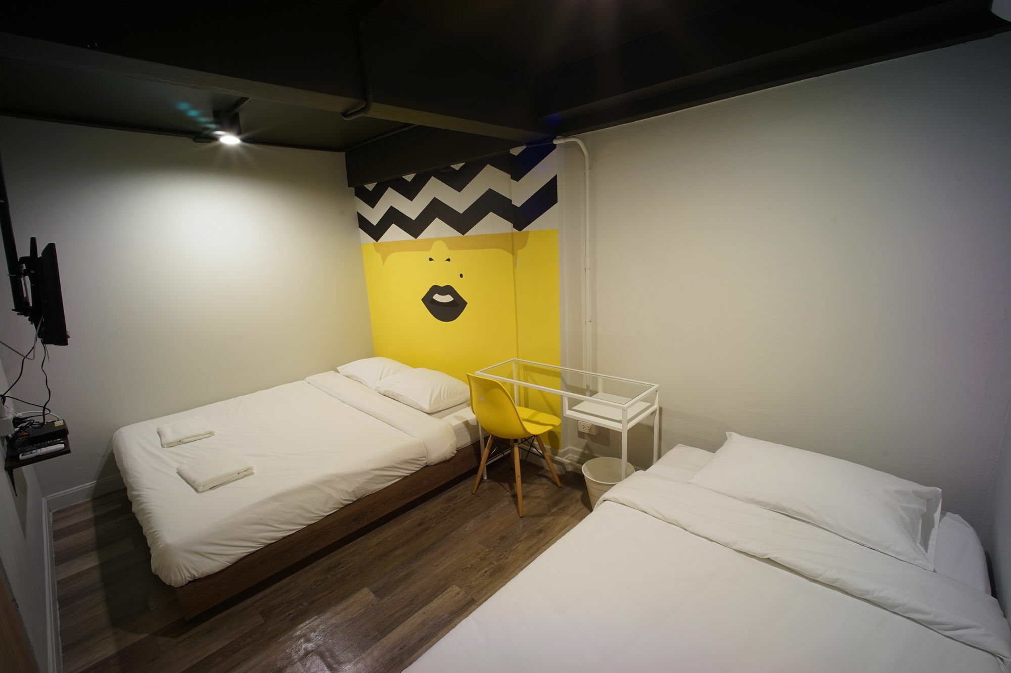 Brb Hostel Bangkok Silom Екстер'єр фото