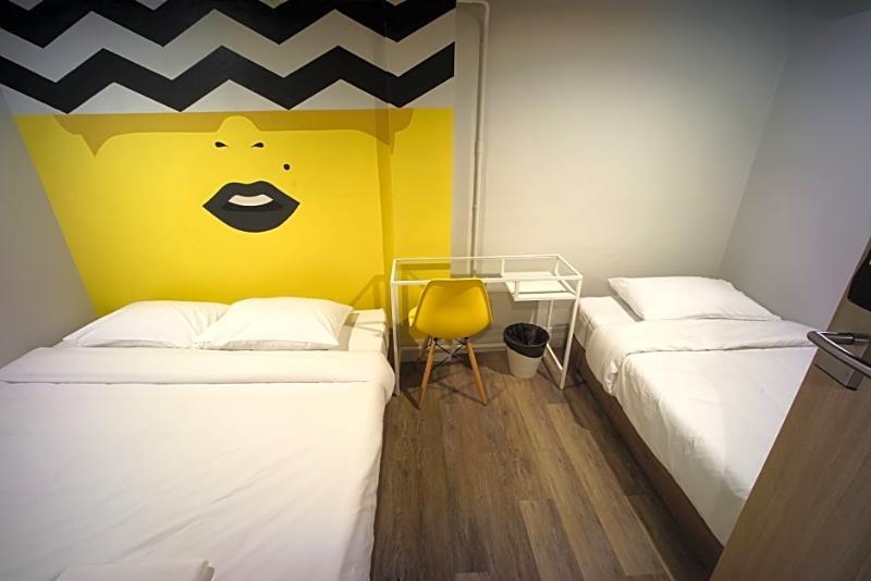 Brb Hostel Bangkok Silom Екстер'єр фото