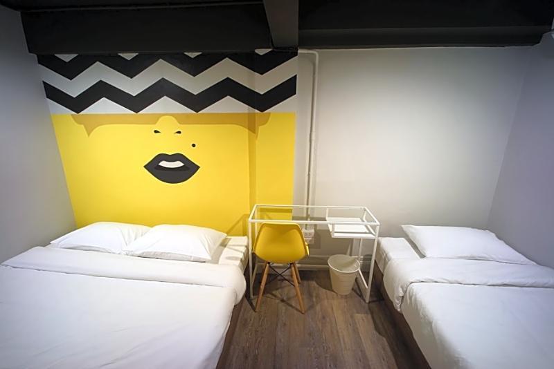 Brb Hostel Bangkok Silom Екстер'єр фото